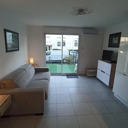 Apartmán Avec Parking Prive, Piscine 300m