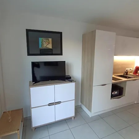Avec Parking Prive, Piscine 300m Appartement Antibes